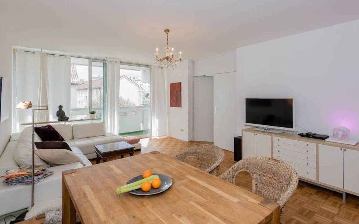 Alte Kaserne Apartment | 70 m² Apartment ∙ 2 bedrooms ∙ 6 guests