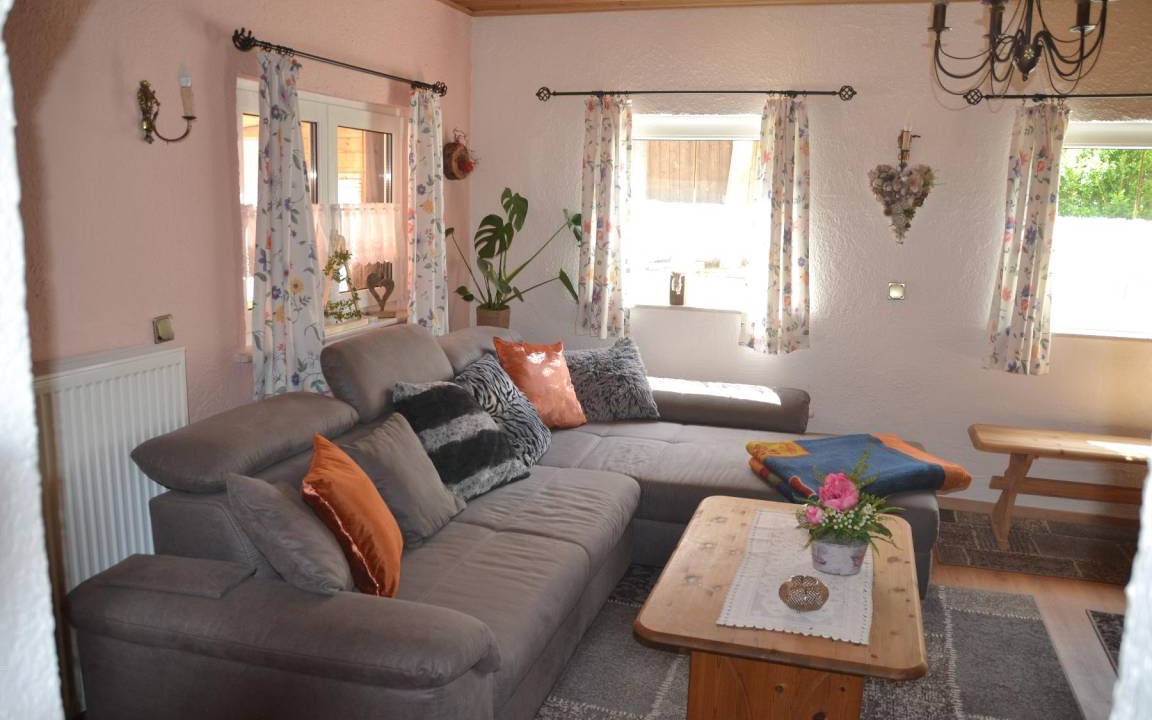Hohenwarth House | 70 m² House ∙ 2 bedrooms ∙ 4 guests