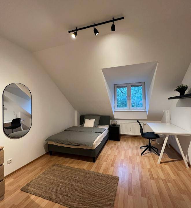 Obergiesing - Fasangarten Resort | 73 m² Private room ∙ 1 bedroom ∙ 1 guest