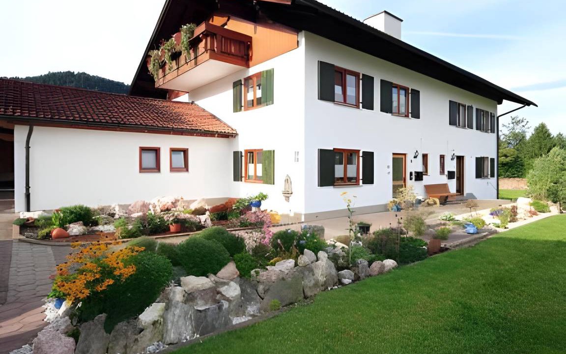Horn Apartment | 75 m² Apartment ∙ 2 bedrooms ∙ 4 guests