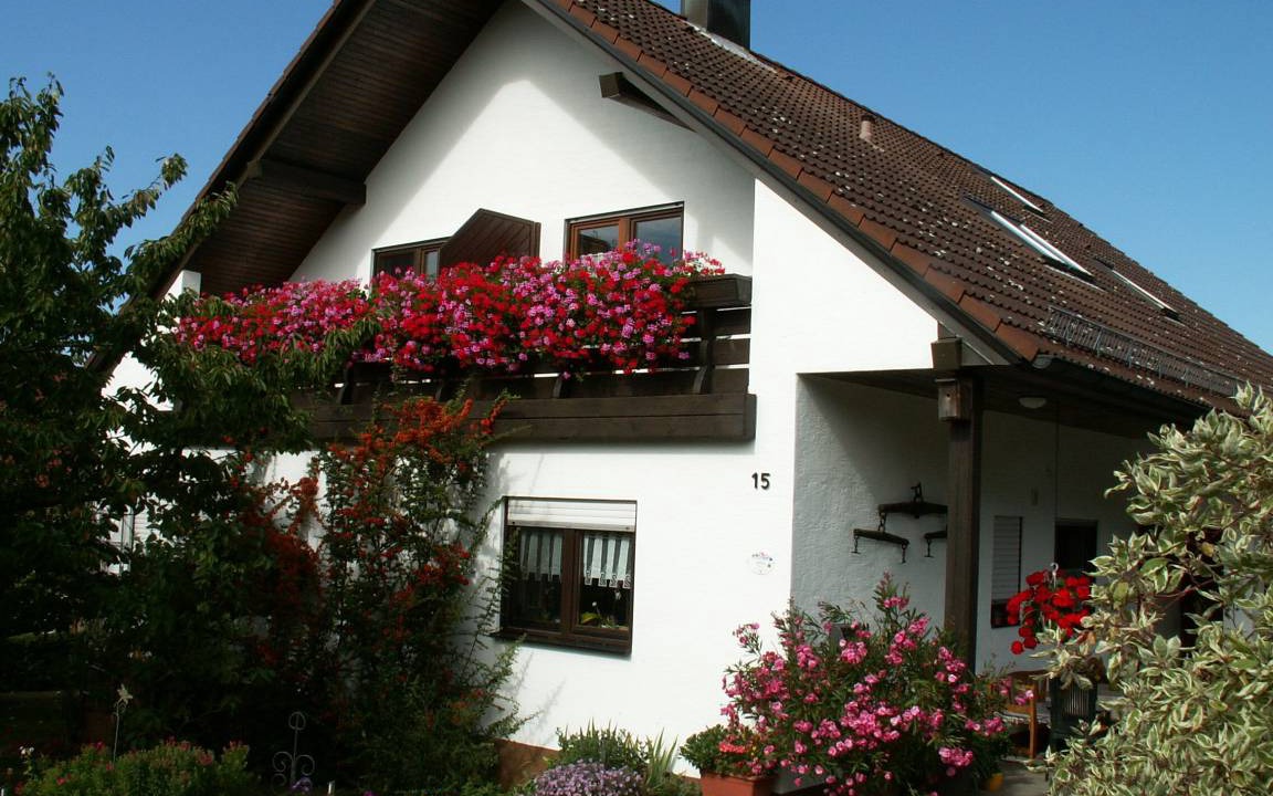 Colmberg Apartment | 75 m² Apartment ∙ 2 bedrooms ∙ 5 guests