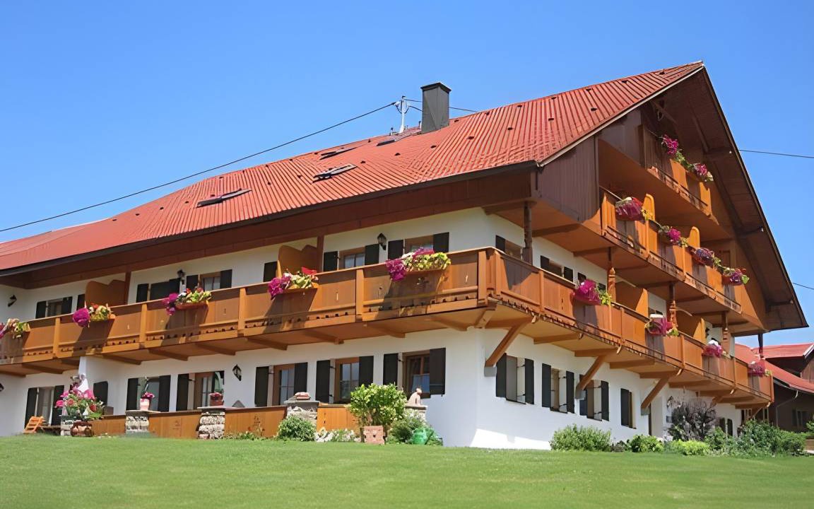Hopfen am See Hotel | 75 m² Hotel ∙ 127 guests