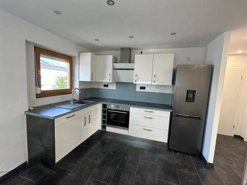 Ebersberg District Apartment | 80 m² Apartment ∙ 1 bedroom ∙ 4 guests