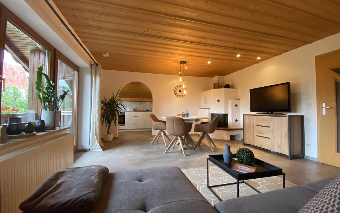 Eisenberg Apartment | 80 m² Apartment ∙ 1 bedroom ∙ 3 guests