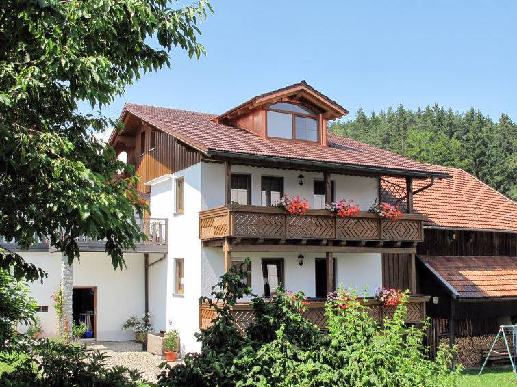 Fahrnbach Apartment | 80 m² Apartment ∙ 1 bedroom ∙ 4 guests