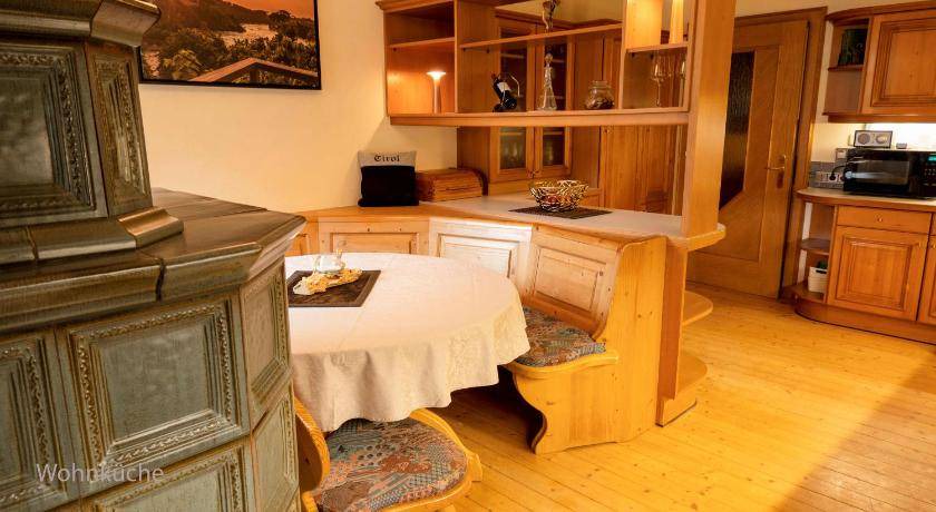 Reutte Apartment | 80 m² Apartment ∙ 2 bedrooms ∙ 6 guests