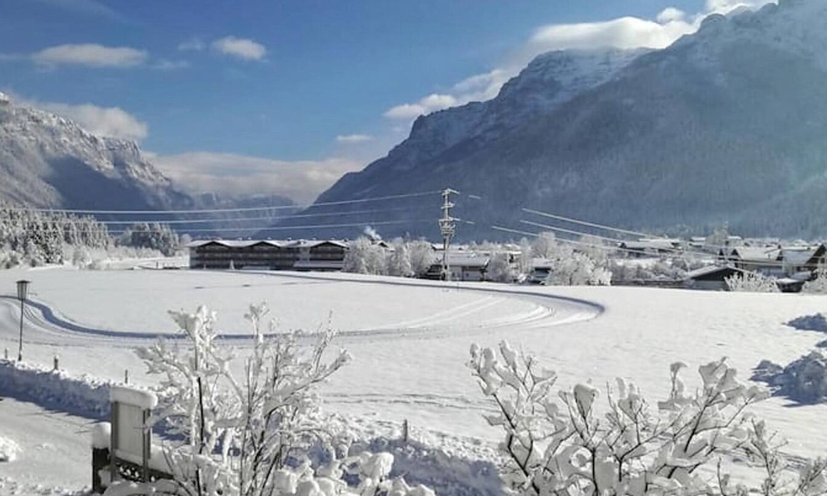 Waidring Ski Chalet | 80m2 Ferienwohnung Mitten in Grossem Skigebiet, Zentral, Ruhig