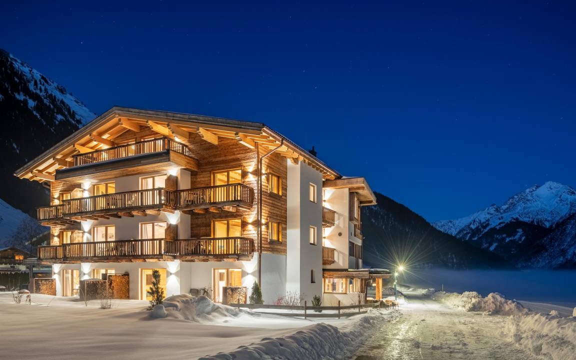 Holzgau Apartment | 83 m² Apartment ∙ 2 bedrooms ∙ 10 guests