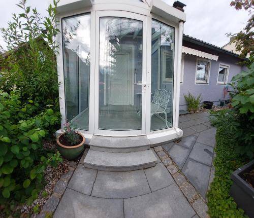 Gauting Apartment | 85 m² Apartment ∙ 1 bedroom ∙ 4 guests