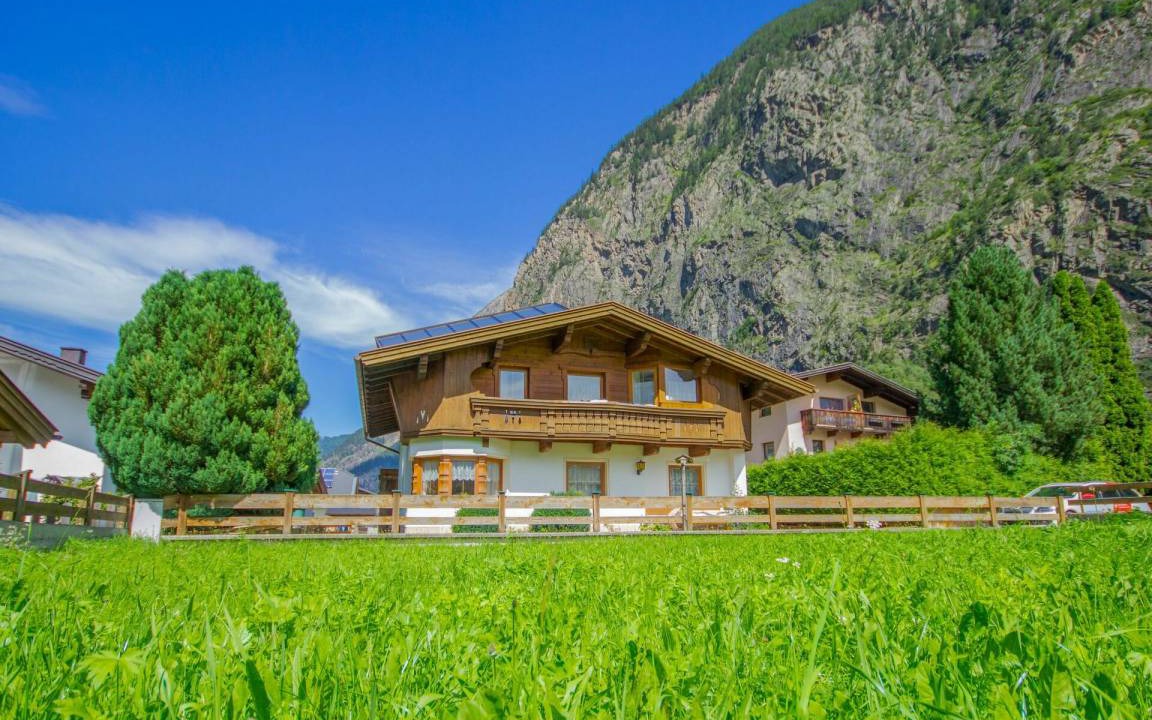 Umhausen Apartment | 85 m² Apartment ∙ 2 bedrooms ∙ 4 guests