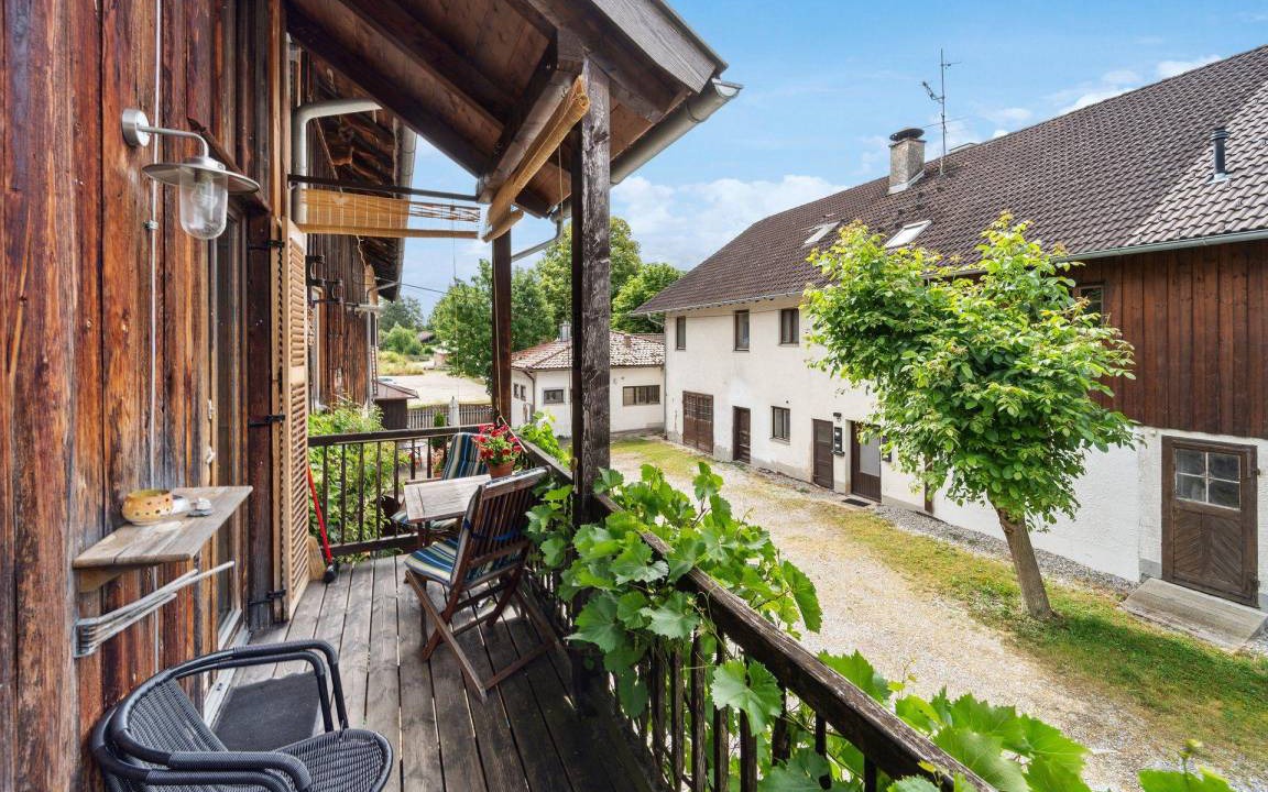 Epfach Apartment | 85 m² Apartment ∙ 2 bedrooms ∙ 4 guests