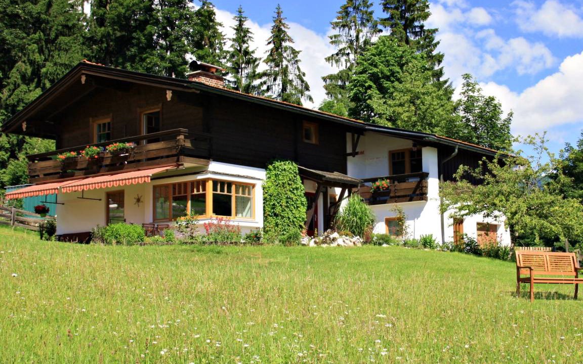 Bischofswiesen Apartment | 90 m² Apartment ∙ 3 bedrooms ∙ 6 guests