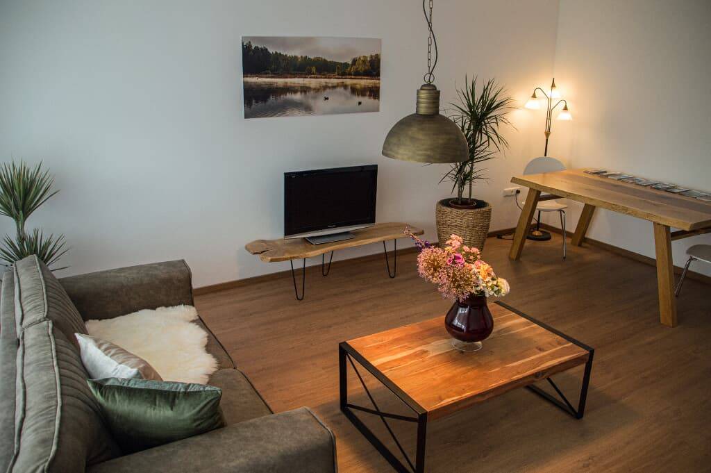 Wackersdorf Apartment | 90 m² Apartment ∙ 3 bedrooms ∙ 4 guests