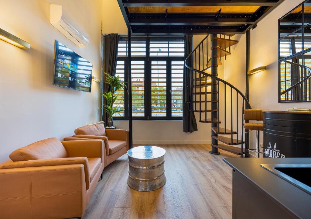 Imperial Apartment | A IM La Latina-City Centre-WiFi-AC-SmartTV A