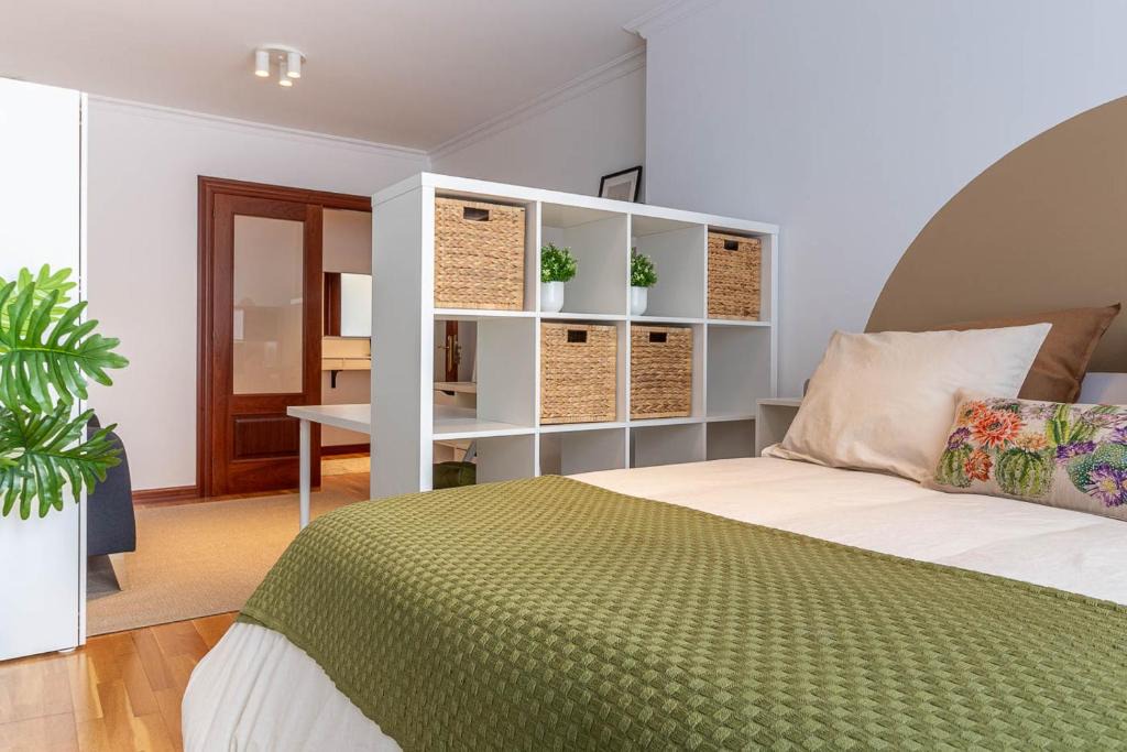 Distrito Oeste Apartment | AH Delux3Rooms Gijón VUT6893AS