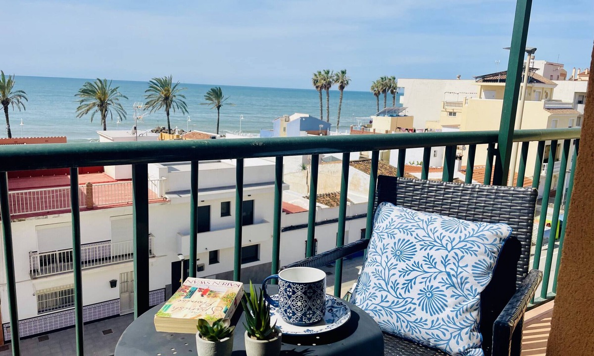 Mezquitilla Apartment | Albatros 3 by At Home Costa del Sol