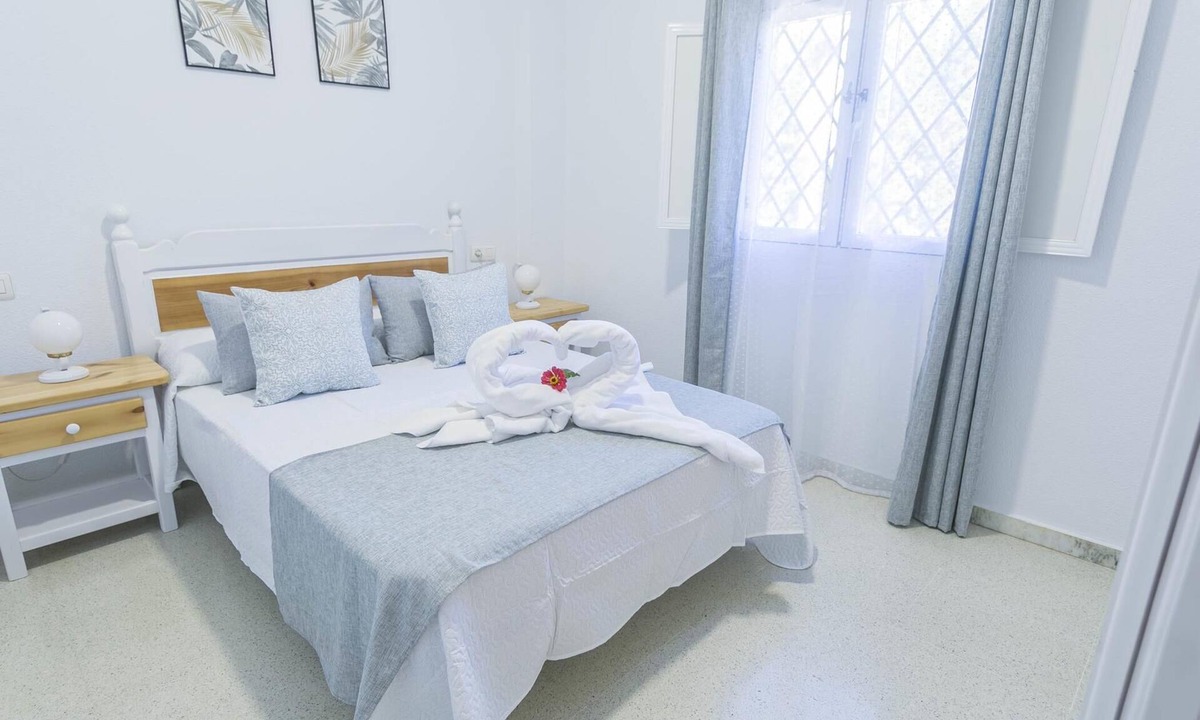 Orgiva Villa | ALCALA DEL RIO, 2 bedroom house en complejo rural