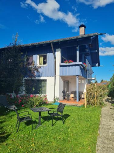 Rosenheim House | Alpenblick Pang