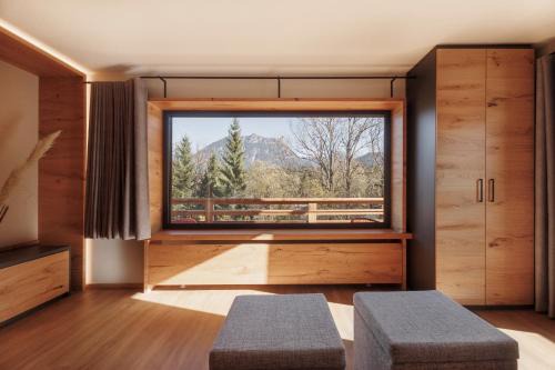 Reutte Apartment | Alpenchalet am Lech