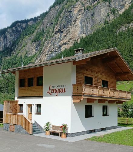 Dornauberg Ski Chalet | Alpenchalet Lengau