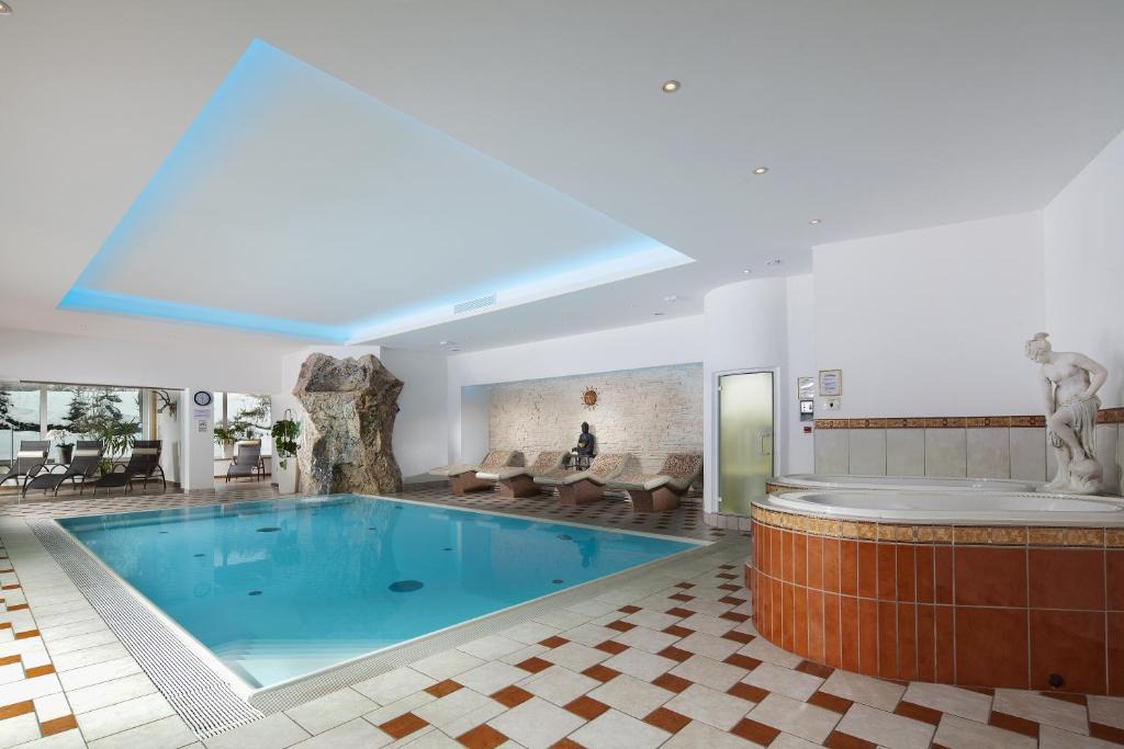 Berchtesgaden Hotel | Alpenhotel Weiherbach - Hallenbad und Sauna