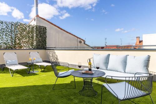 Barrio de La Latina Apartment | Amazing private terrace 2 BR