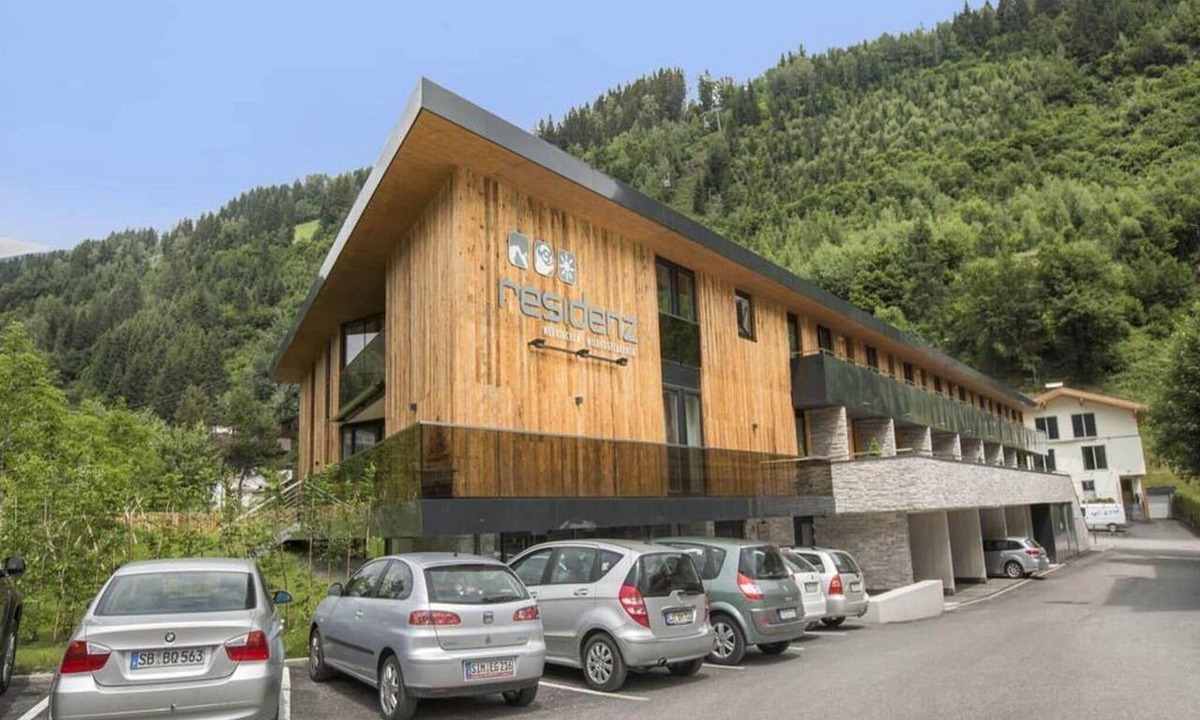 Schonbach Apartment | Apartment in Neukirchen by Wildkogel Lift