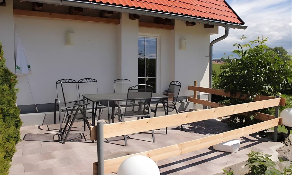 Sankt Georgen im Schwarzwald Apartment | Apartment Sonnenstrahl on a Farm with Terrace, Barbecue Area, Playground, and Countryside Views