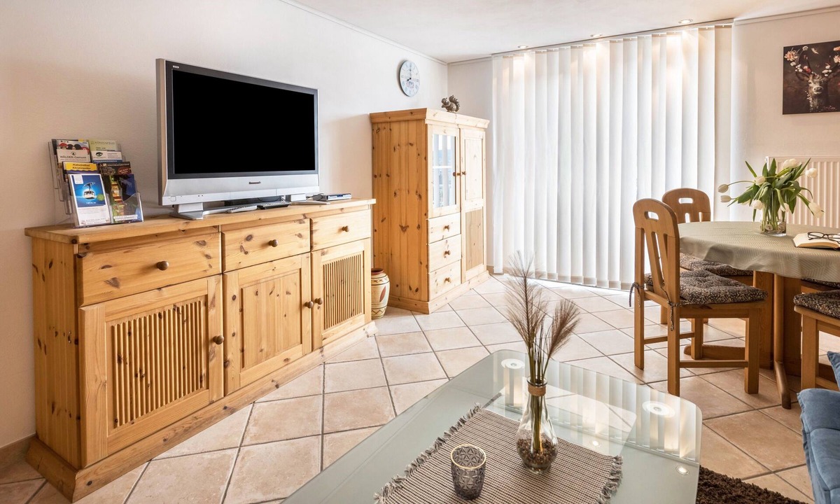 Sankt Georgen im Schwarzwald Apartment | Apartment 'Schwarzwaldblick' with Mountain View, Balcony, and Wi-Fi