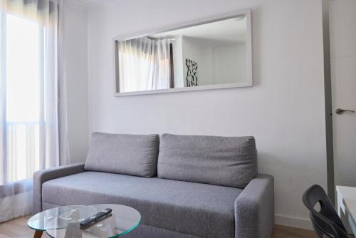 Rejas Apartment | Apartamento moderno en Barajas