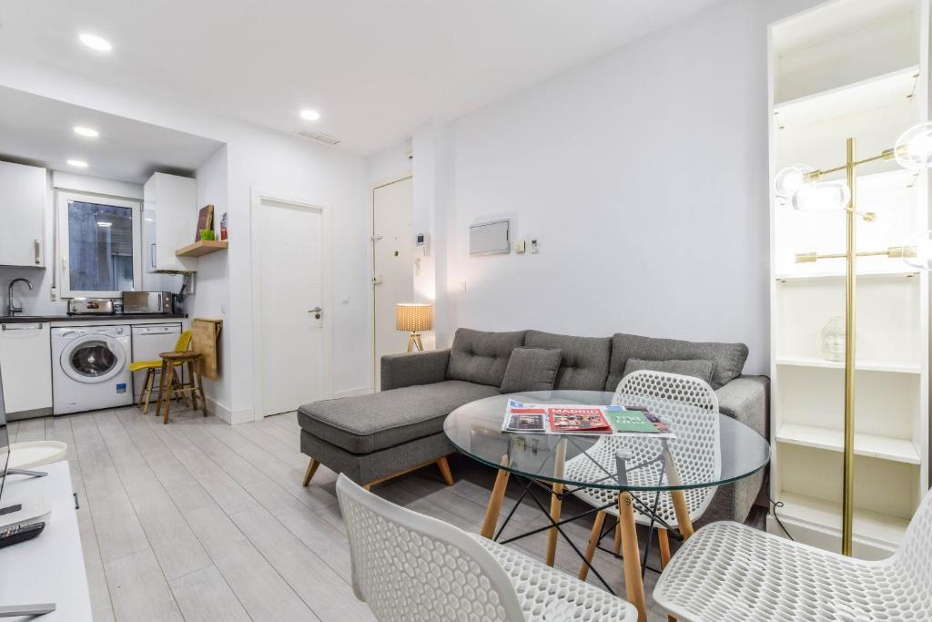 Ibiza Apartment | APARTAMENTO NARVAEZ-RETIRO