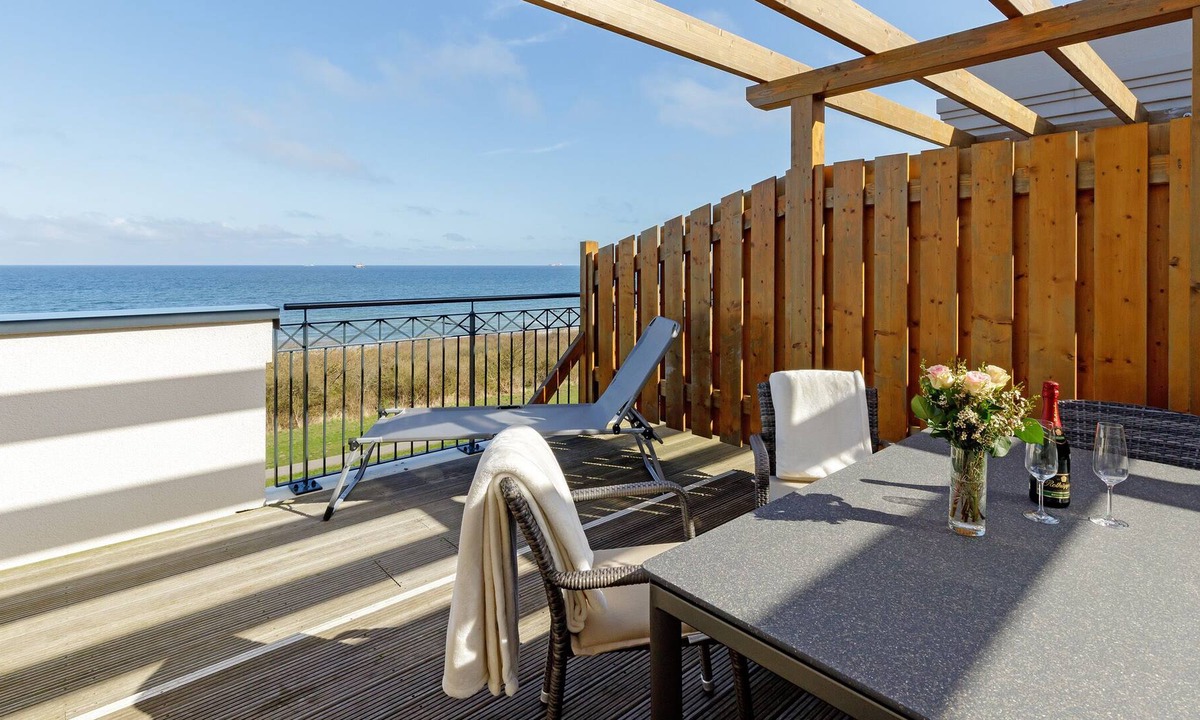 Boergerende-Rethwisch Apartment | Aparthotel Waterkant Suites, Suite 4-74 for up to 5 people.