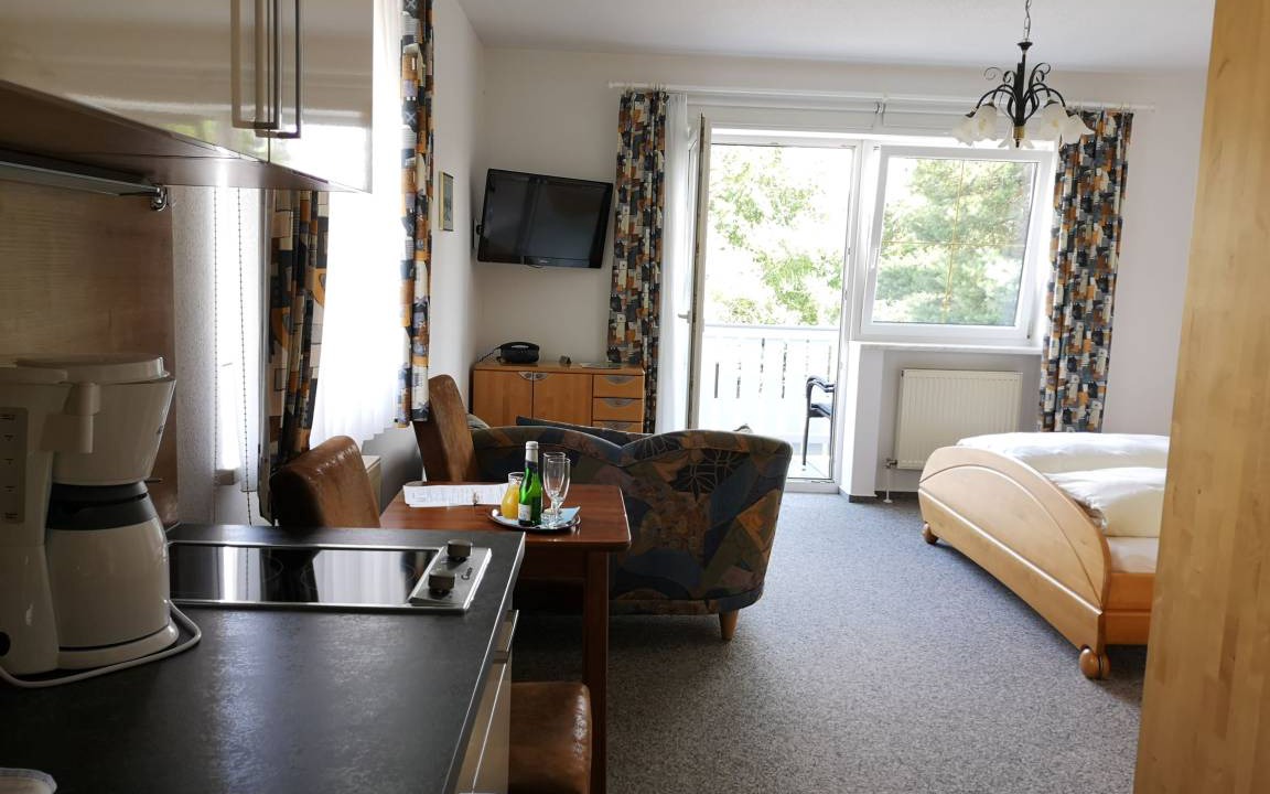 Bad Goegging Apartment | Apartment ∙ 1 bedroom ∙ 2 guests