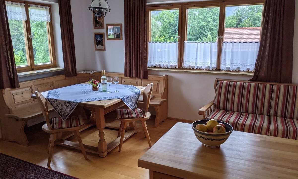 Schleching Apartment | Apartment 2-4 pers. 60 sqm, large balcony