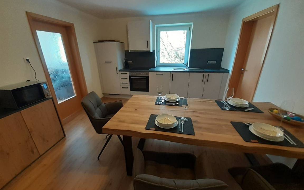 Johanniskirchen Apartment | Apartment ∙ 2 bedrooms ∙ 5 guests