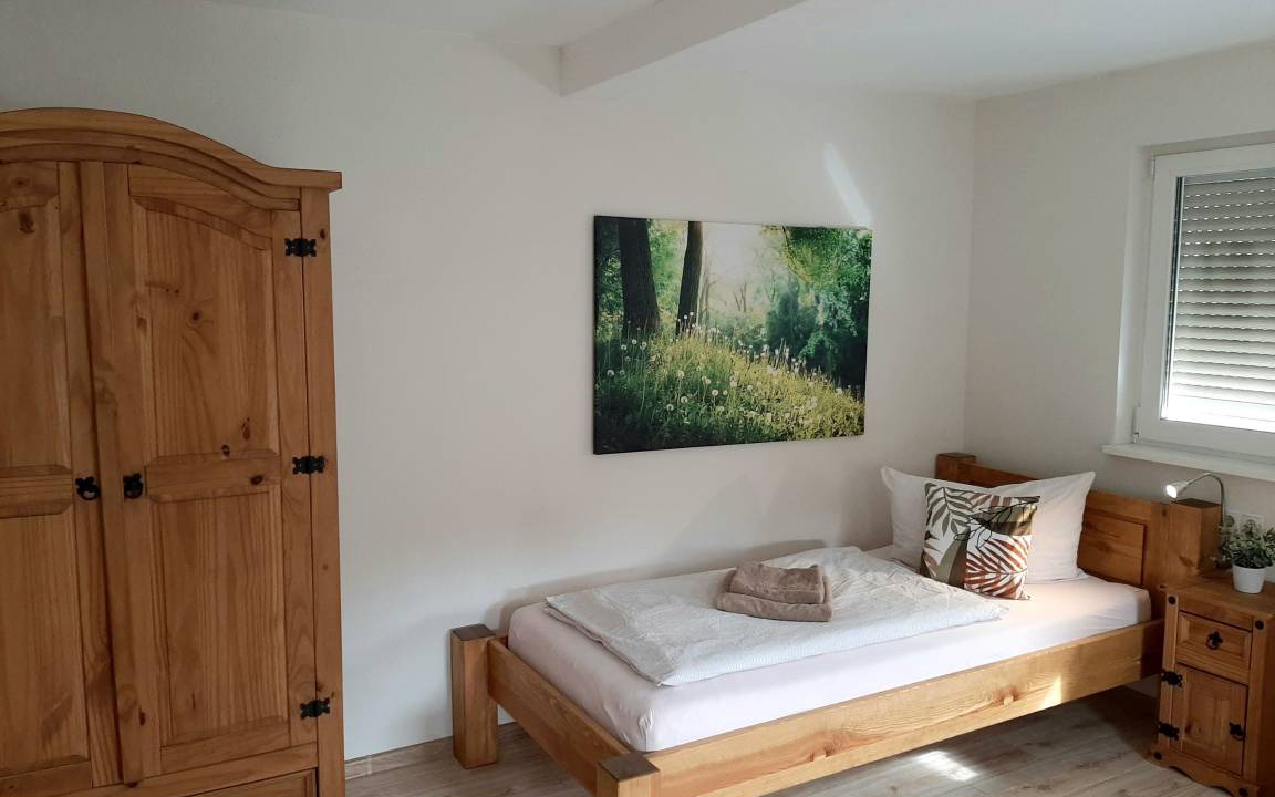 Esselbach Apartment | Apartment ∙ 2 bedrooms ∙ 4 guests