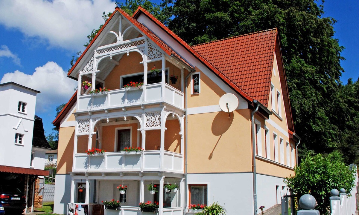 Sellin Apartment | Apartment 2 - Holidays in the house Bucheneck with sauna
