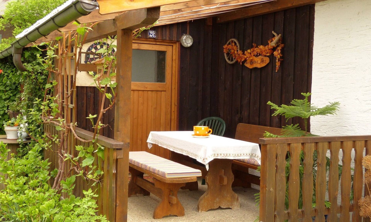 Unterwoessen Apartment | Apartment- 4 persons, 55 sqm, 2 bedrooms, 2x shower/WC, balcony, WLAN,