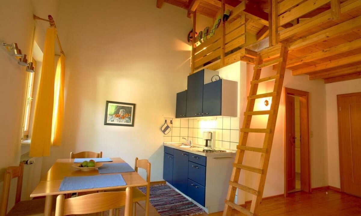 Lam Apartment | Apartment 6 mit Eigenem Balkon