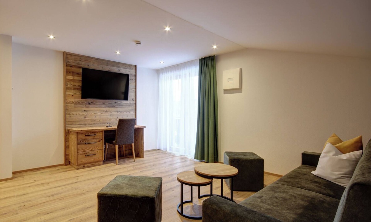 Bichl Apartment | Apartment 7 for 4 persons, 1 separate bedroom, balcony, 57 m²