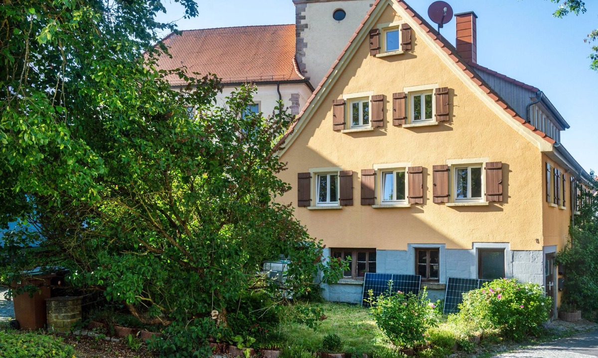 Satteldorf Apartment | Apartment 'Alte Schmiede Ellrichshausen' with Wi-Fi