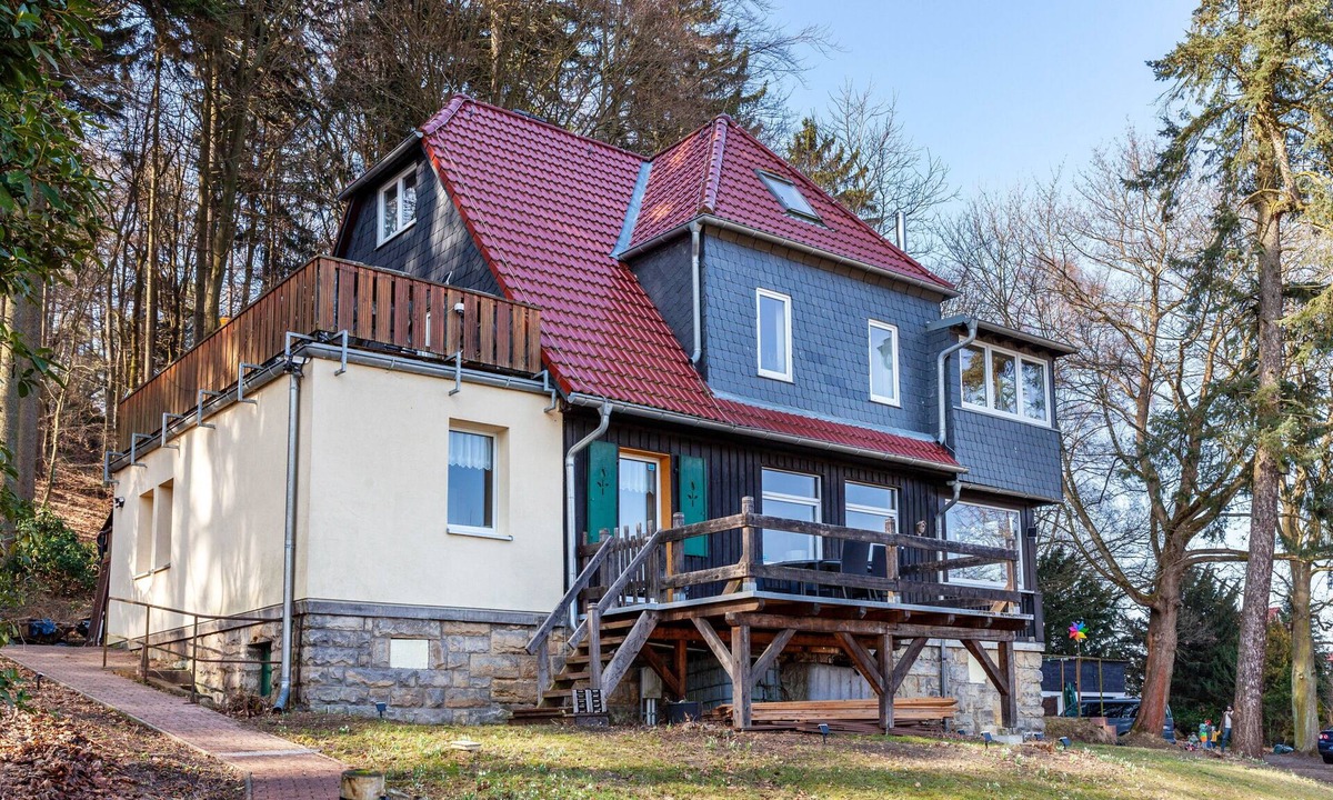 Reinhardtsdorf-Schoena Apartment | Apartment Am Wolfsberg with Stunning Views of Schrammsteine and Kaiserkrone