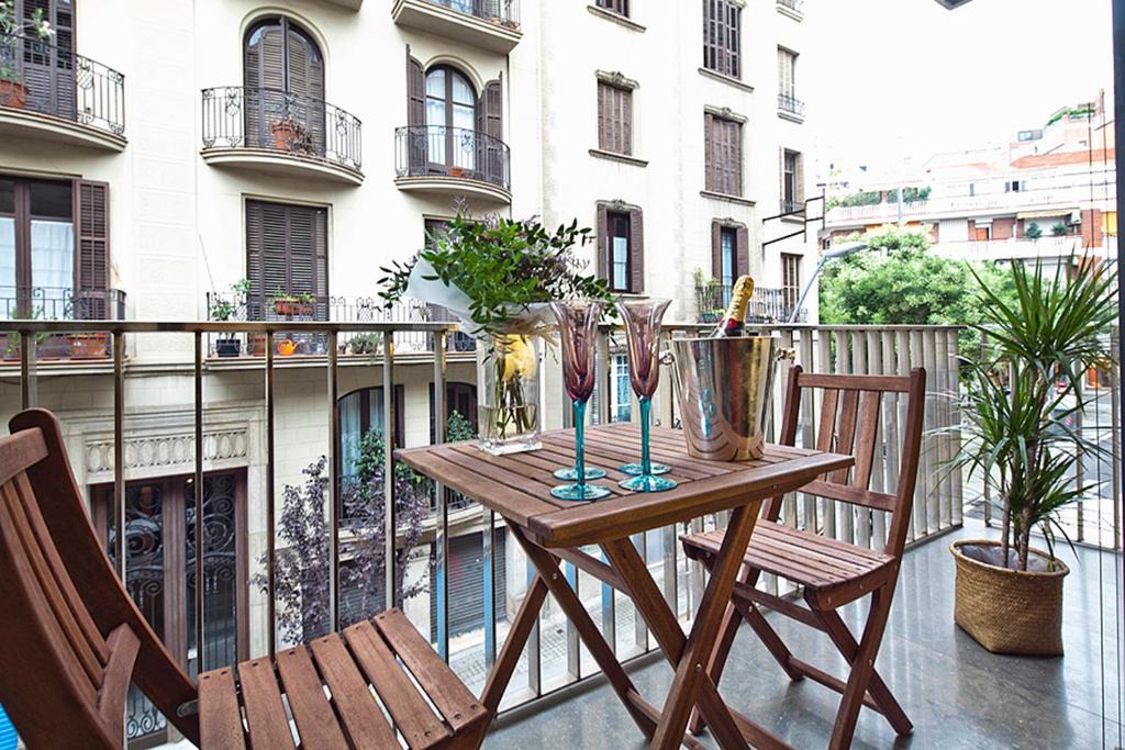 Sant Gervasi Apartment | Apartment Barcelona Rentals - Sarria Apartments Near Center