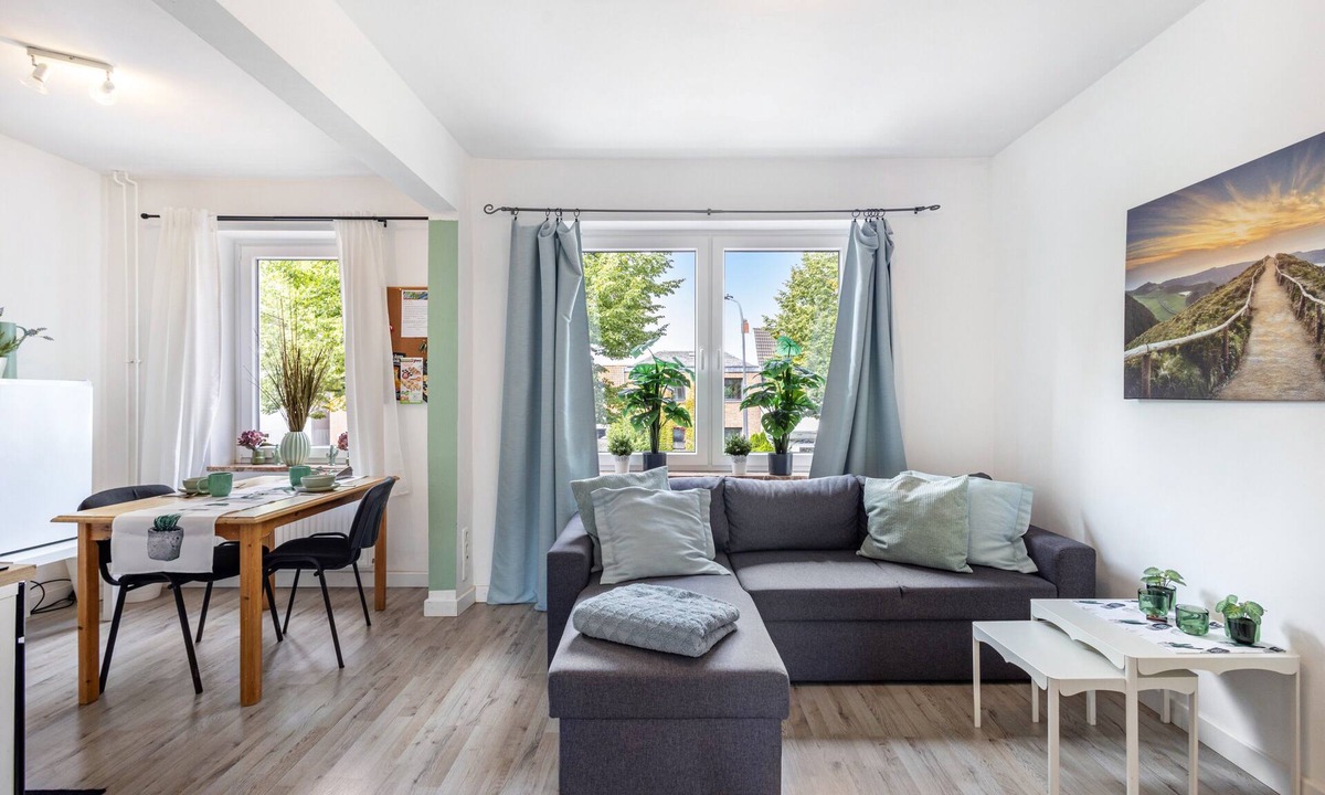 Huxtertor/Muhlentor/Gartnergasse Apartment | Apartment 'Bella Verde' with Balcony and Wi-Fi