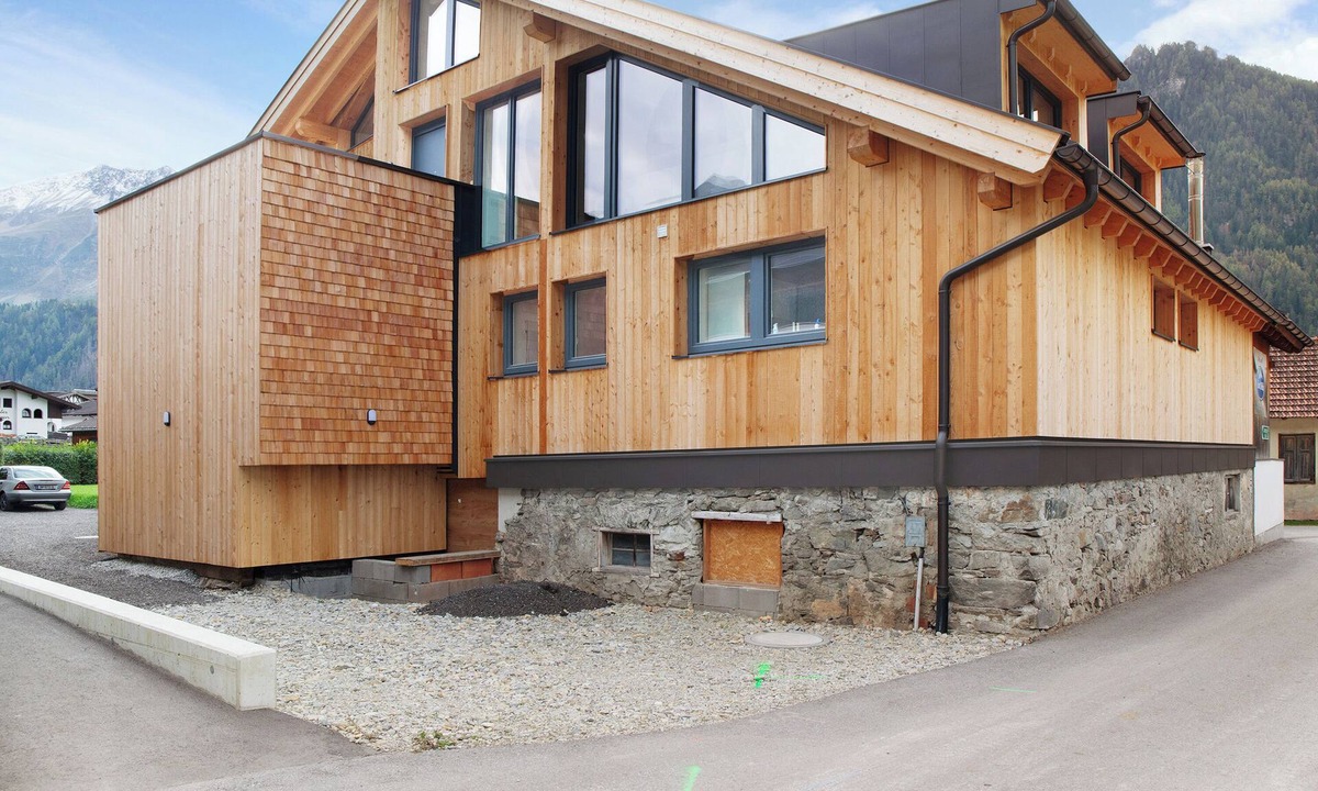 Umhausen Apartment | Apartment 'Bens Auszeit Top 5' with Mountain View and Wi-Fi
