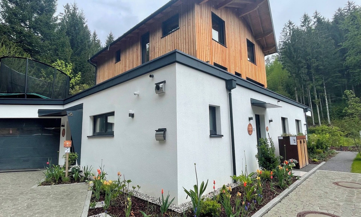Rum Apartment | Apartment - Cozy - in the Forest – Self Check-In & Parking