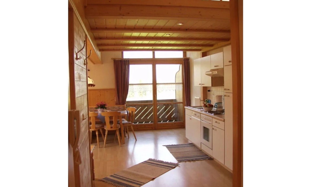 Ettensberg Apartment | Apartment 'Eiche' with Mountain View, Shared Terrace and Wi-Fi