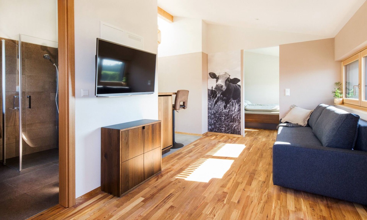 Neukirch Apartment | Apartment "Elfriede" with Terrace, Garden & Wi-Fi