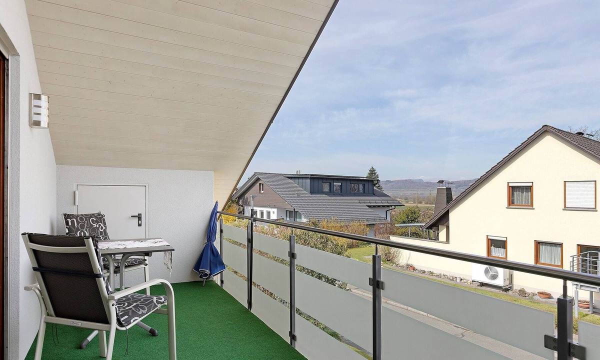 Singen Apartment | Apartment Eva Heinemann with Mountain View, Balcony, and Wi-Fi