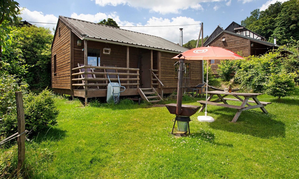 Niederlandenbeck Apartment | Apartment 'Ferienhütte Bauken' with Private Terrace & Shared Garden – Holiday without electricity